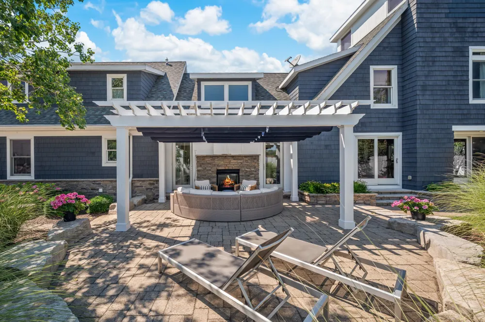 441 Ridgeway Street St. Joseph, MI 49085