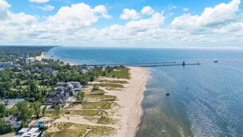 441 Ridgeway Street St. Joseph, MI 49085