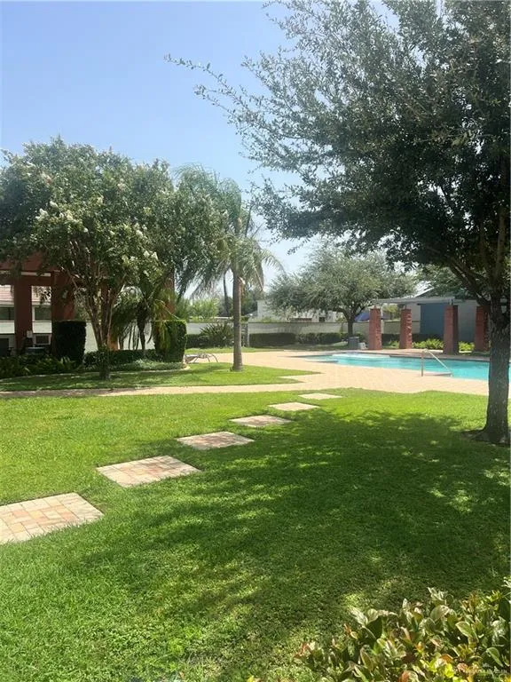 9333 15th Street McAllen, TX 78504