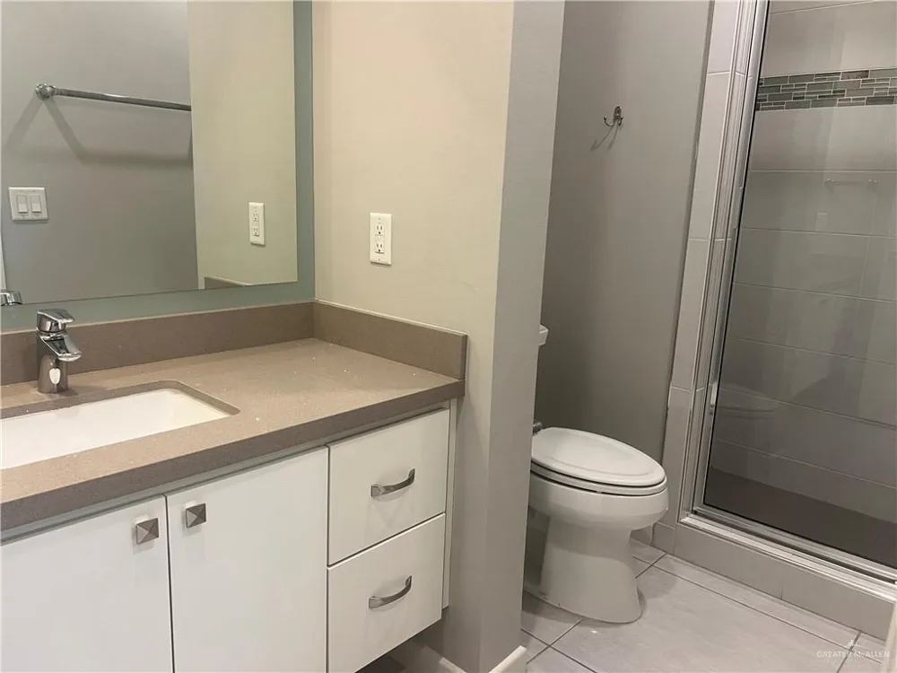9333 15th Street McAllen, TX 78504