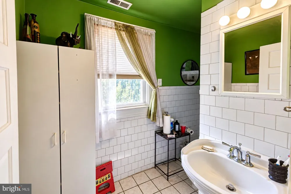 2900 HAVERFORD ROAD Baltimore, MD 21216