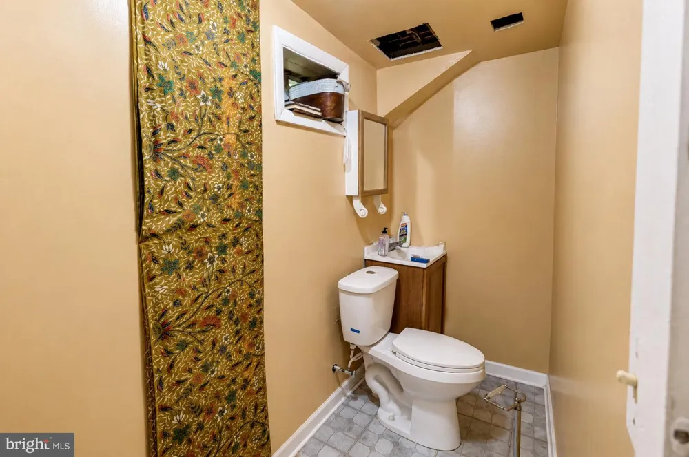 2900 HAVERFORD ROAD Baltimore, MD 21216