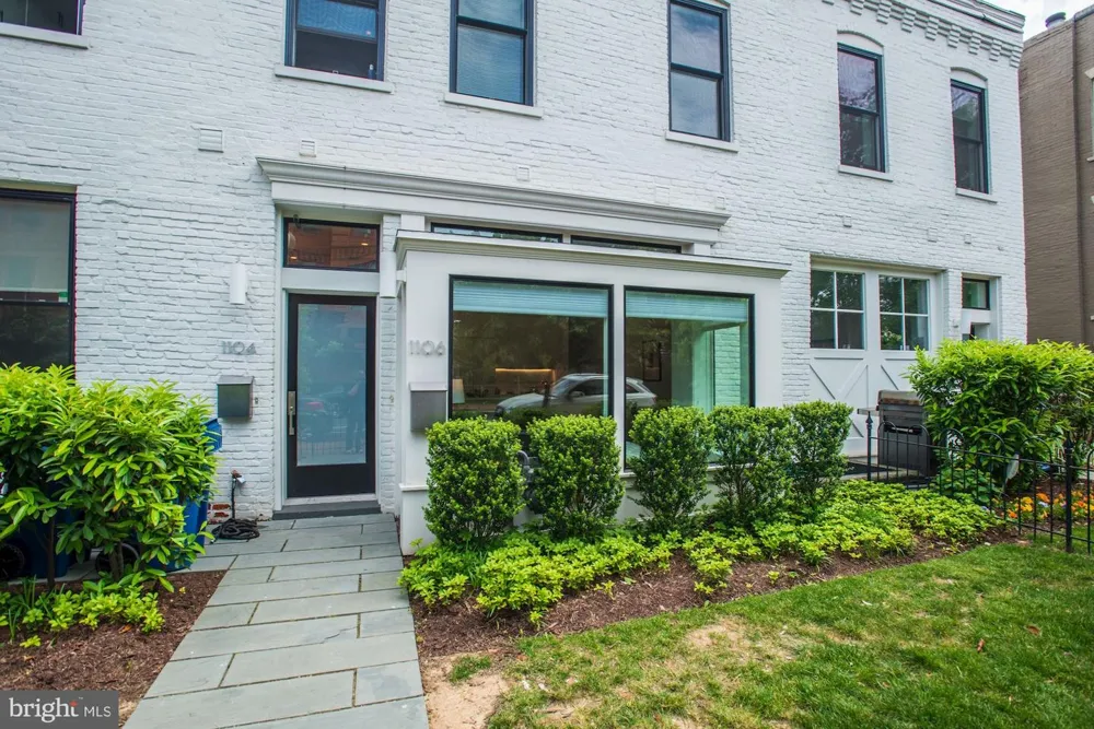 1106 T STREET NW Washington, DC 20009