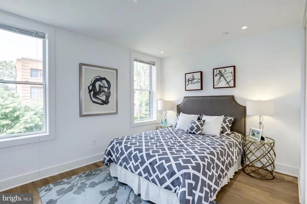 1106 T STREET NW Washington, DC 20009