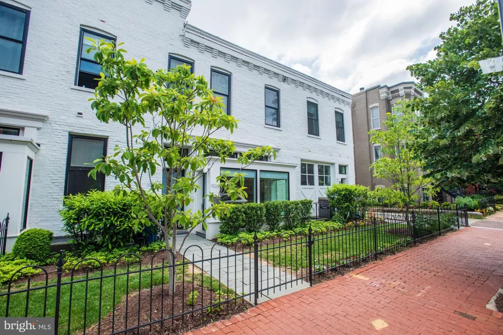 1106 T STREET NW Washington, DC 20009