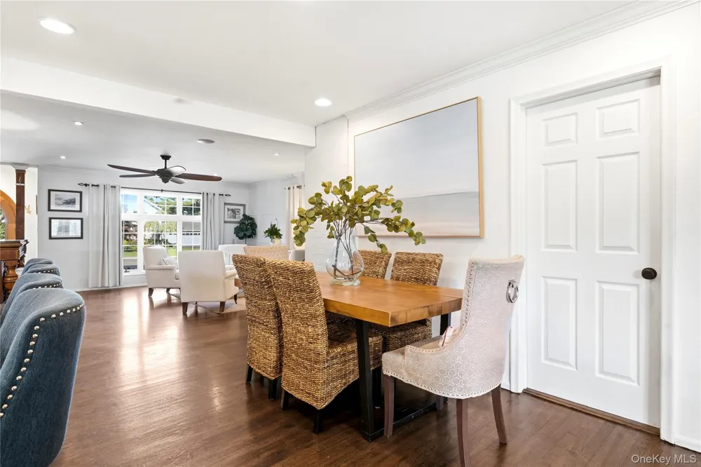 57 Wingam Drive Islip, NY 11751