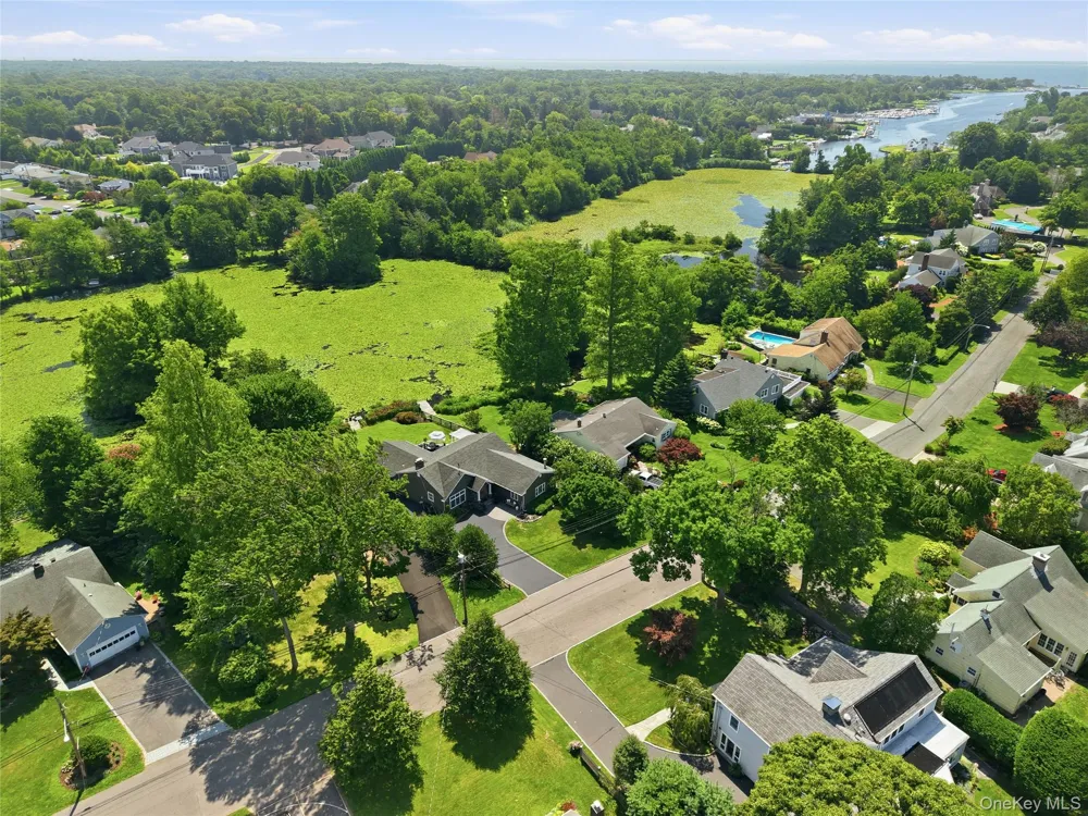 57 Wingam Drive Islip, NY 11751