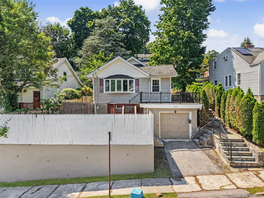 684 Marion Avenue Peekskill, NY 10566