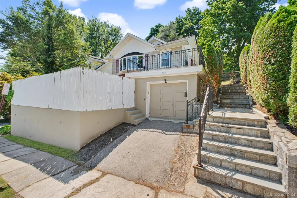 684 Marion Avenue Peekskill, NY 10566
