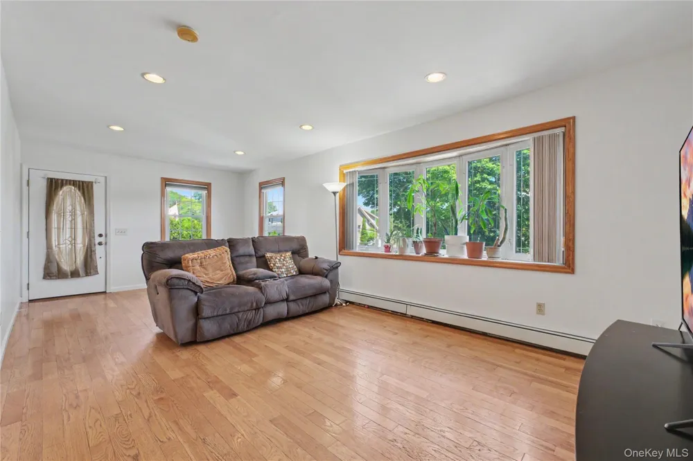 684 Marion Avenue Peekskill, NY 10566