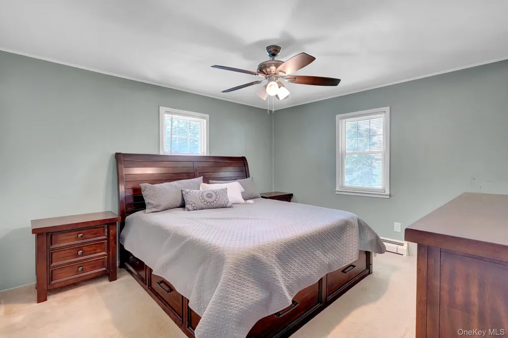 100 Lincoln Drive Mastic Beach, NY 11951