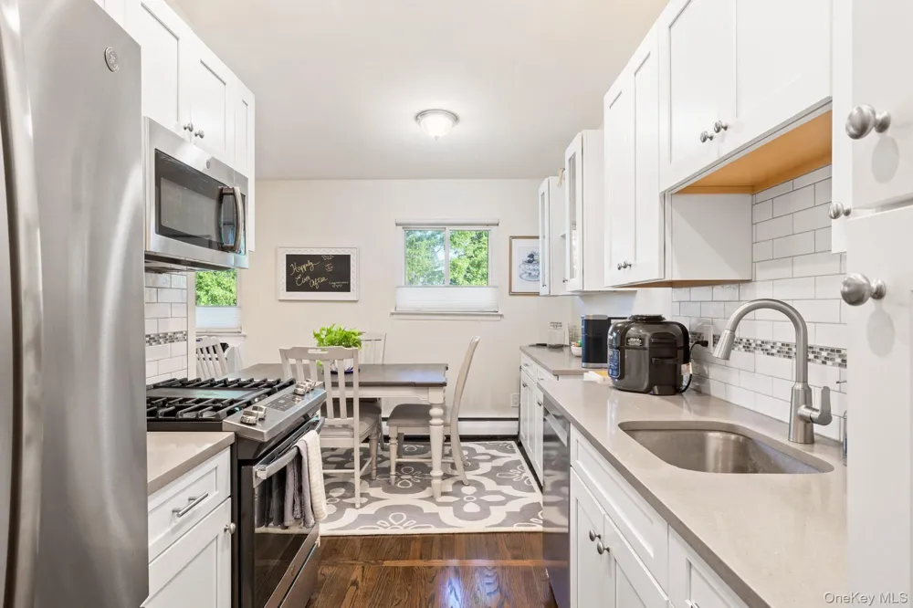748 Deer Park Avenue #7H North Babylon, NY 11703