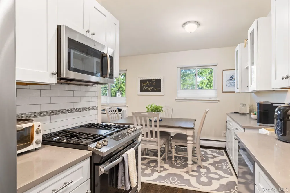 748 Deer Park Avenue #7H North Babylon, NY 11703