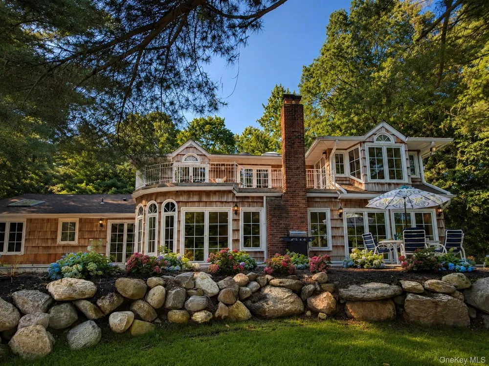 1846 Muttontown Road Syosset, NY 11791