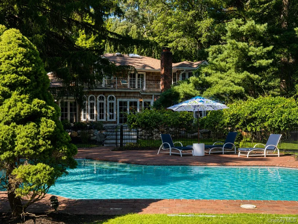 1846 Muttontown Road Syosset, NY 11791