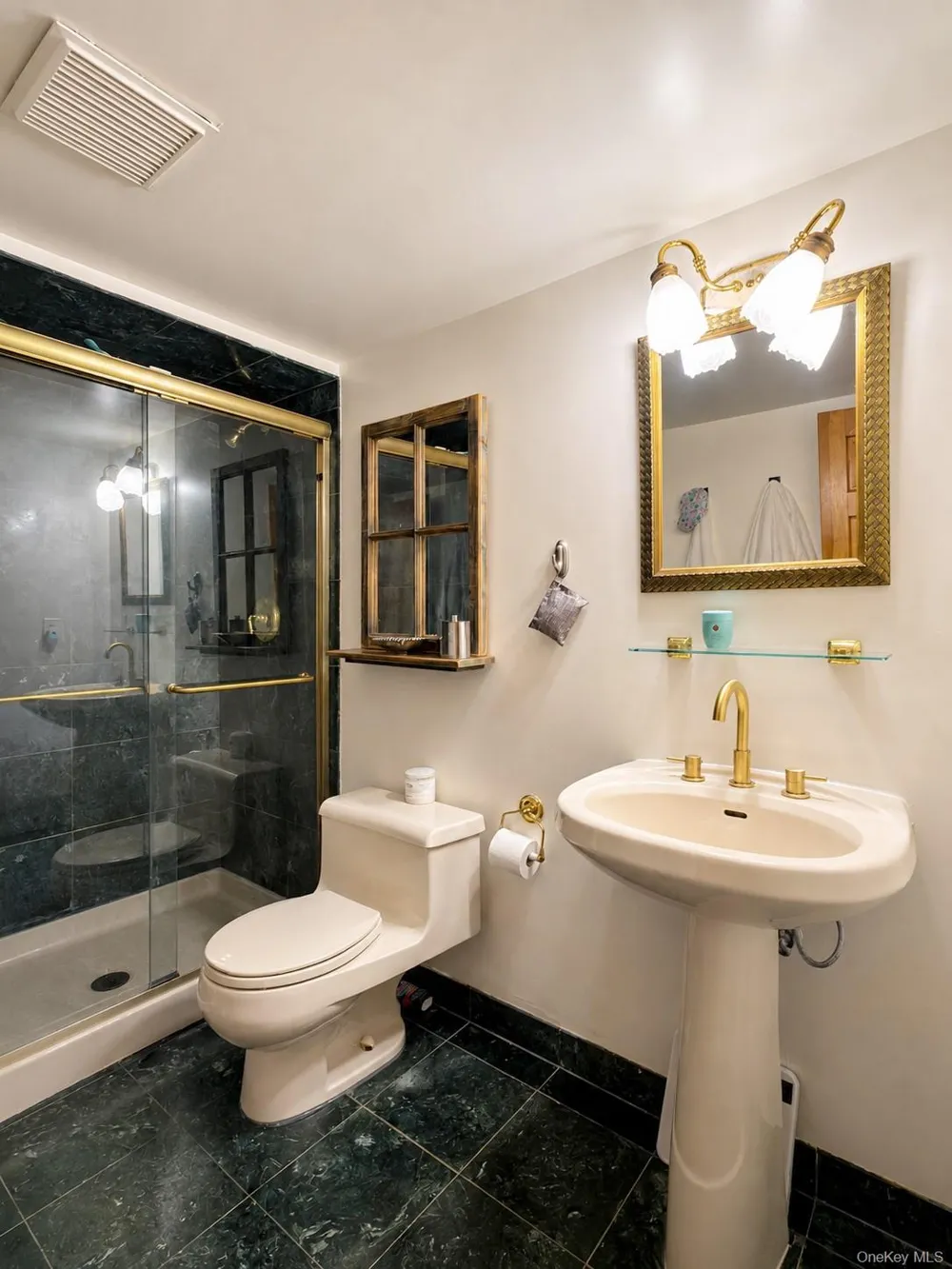 1846 Muttontown Road Syosset, NY 11791