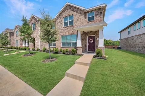 2744 Baneberry Lane