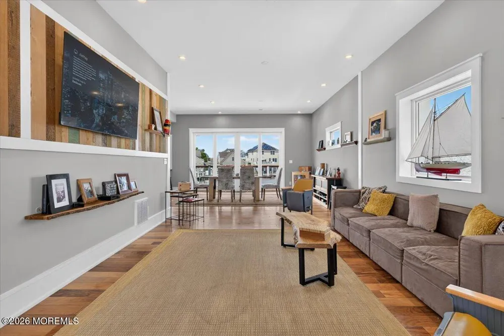 1639 Bay Boulevard Ortley Beach, NJ 08751