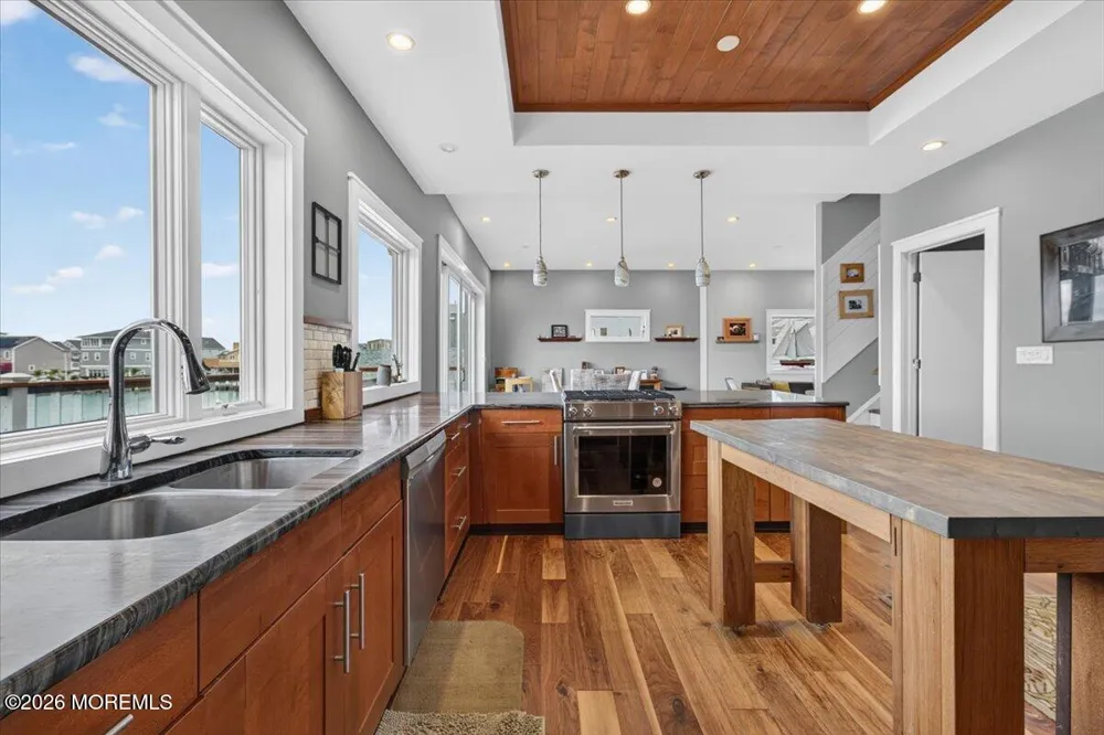 1639 Bay Boulevard Ortley Beach, NJ 08751