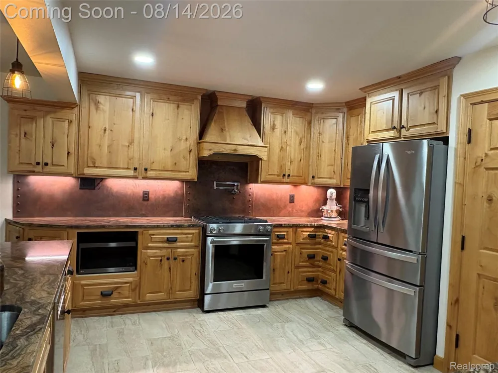 11042 W Mount Morris Road Flushing Charter Township, MI 48433