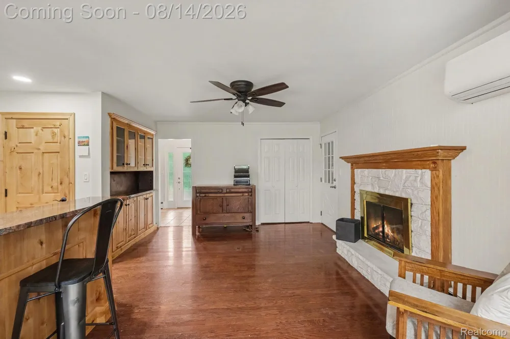 11042 W Mount Morris Road Flushing Charter Township, MI 48433