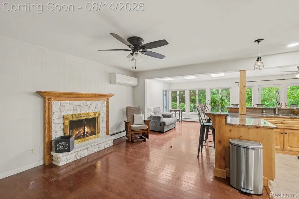 11042 W Mount Morris Road Flushing Charter Township, MI 48433