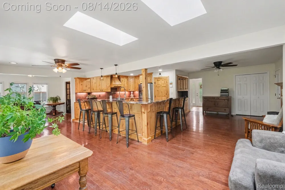 11042 W Mount Morris Road Flushing Charter Township, MI 48433