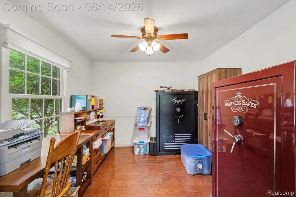 11042 W Mount Morris Road Flushing Charter Township, MI 48433