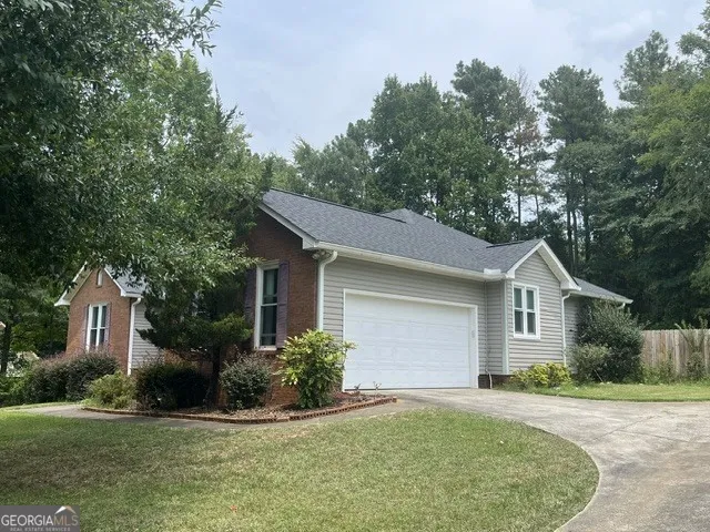 106 S Cambridge DR Milledgeville, GA 31061