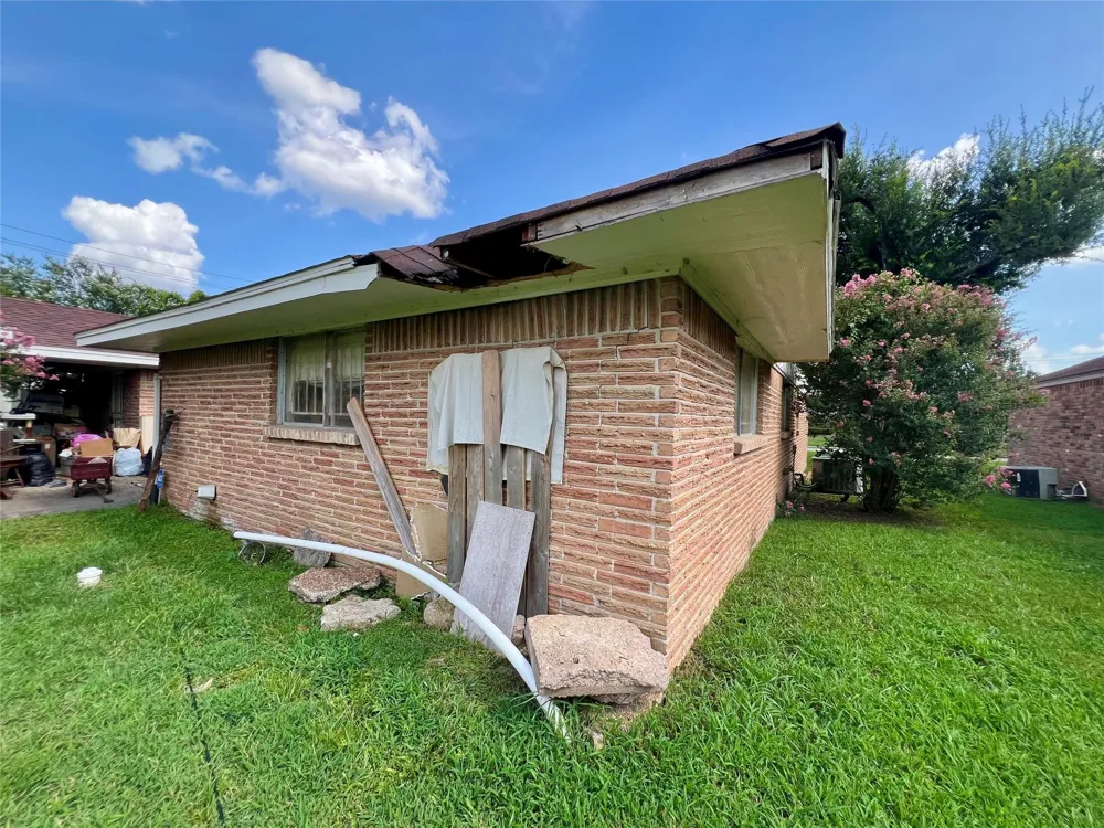 2203 Droxford Drive Houston, TX 77008