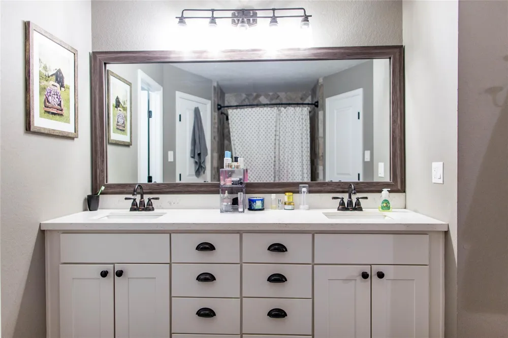 14902 Bernard Timbers Dr East Bernard, TX 77435