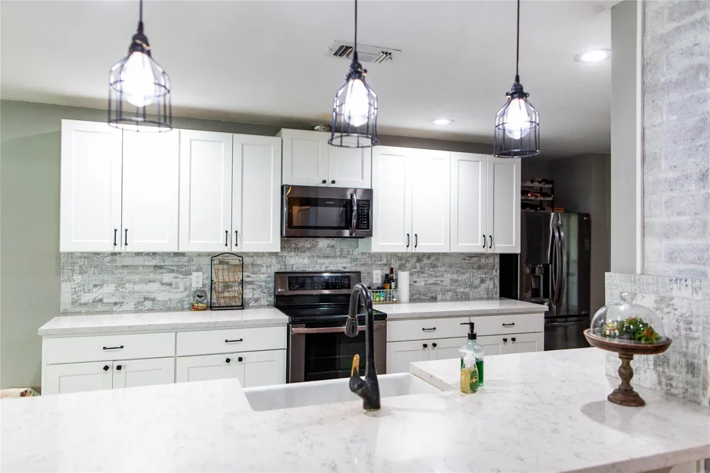 14902 Bernard Timbers Dr East Bernard, TX 77435