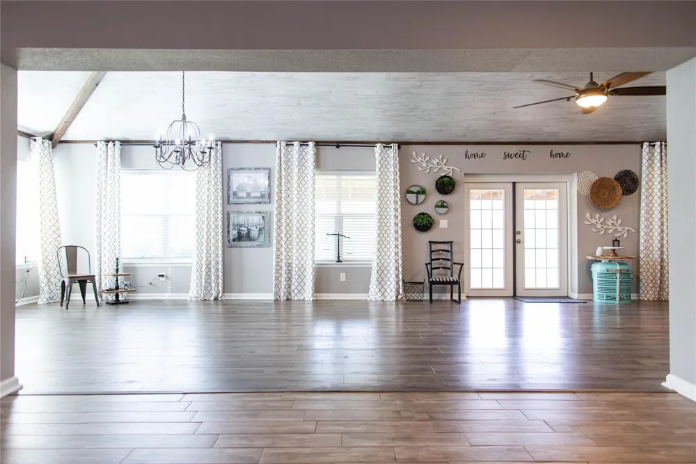 14902 Bernard Timbers Dr East Bernard, TX 77435