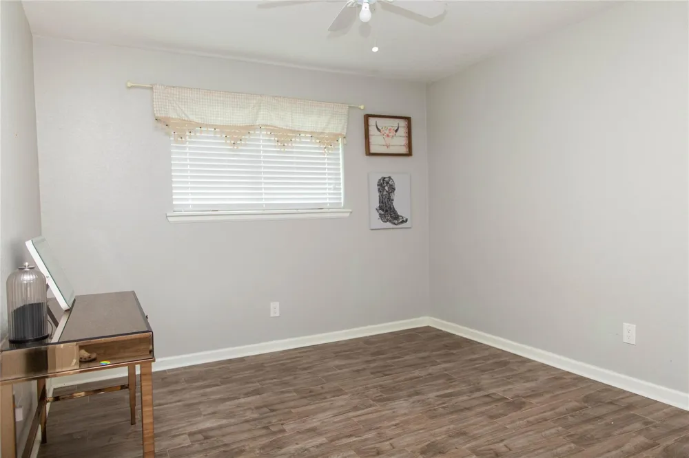 14902 Bernard Timbers Dr East Bernard, TX 77435