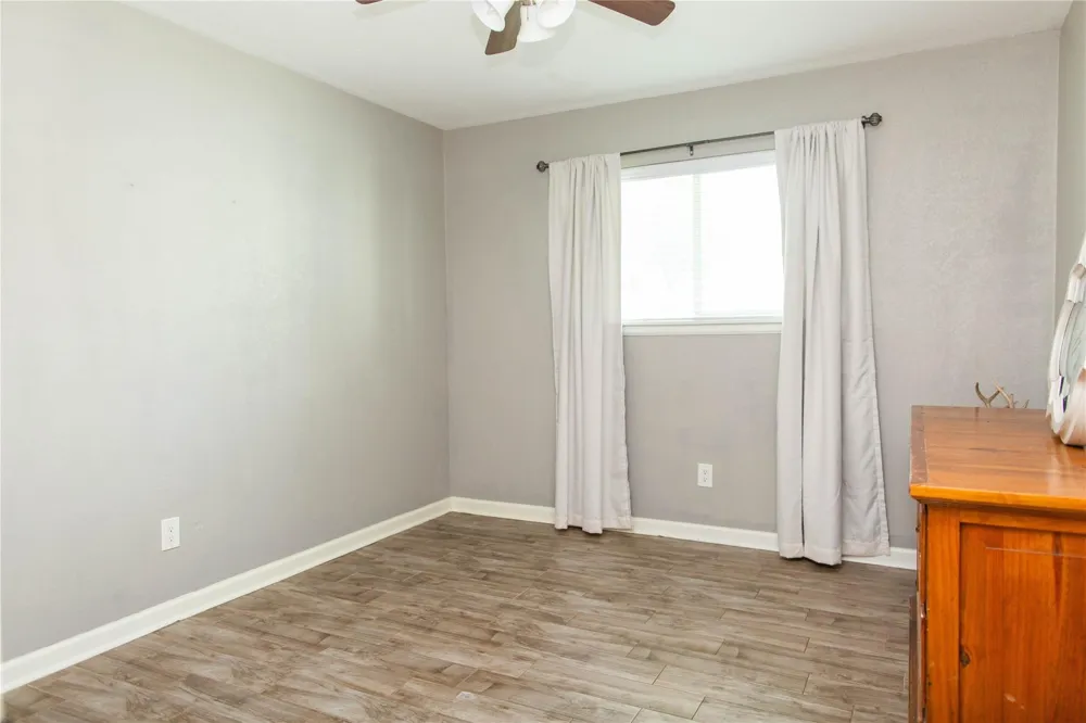 14902 Bernard Timbers Dr East Bernard, TX 77435