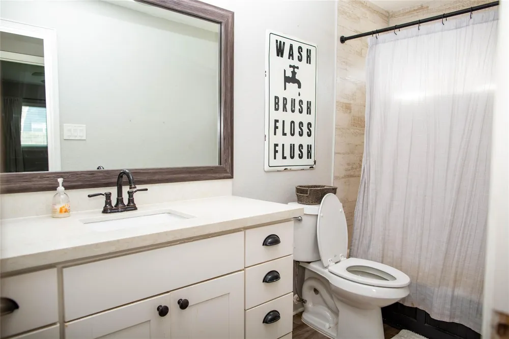14902 Bernard Timbers Dr East Bernard, TX 77435