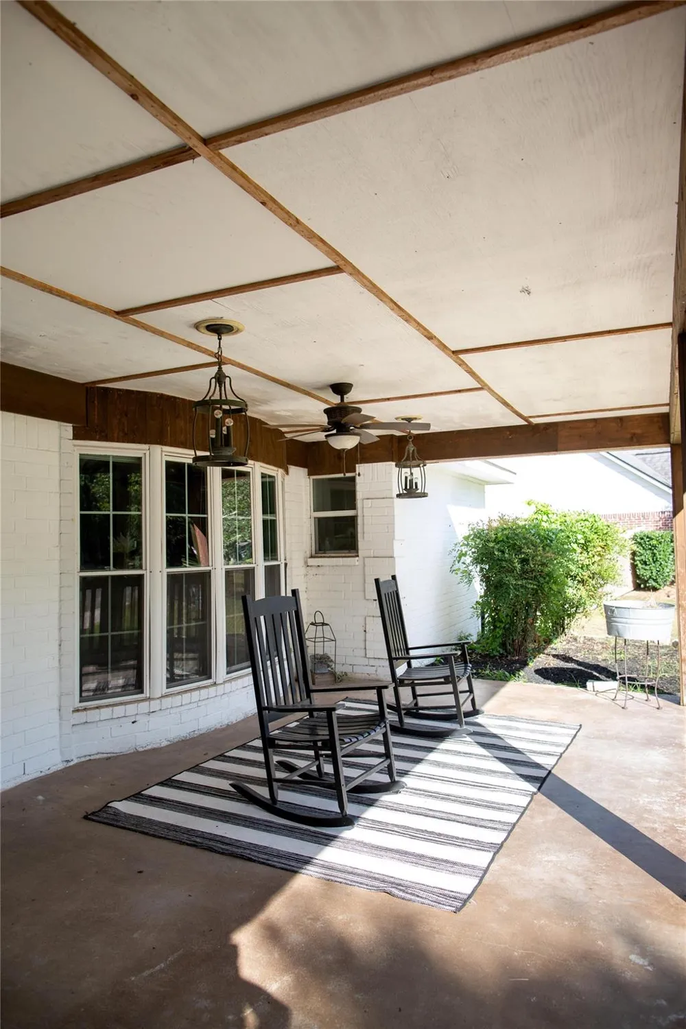 14902 Bernard Timbers Dr East Bernard, TX 77435