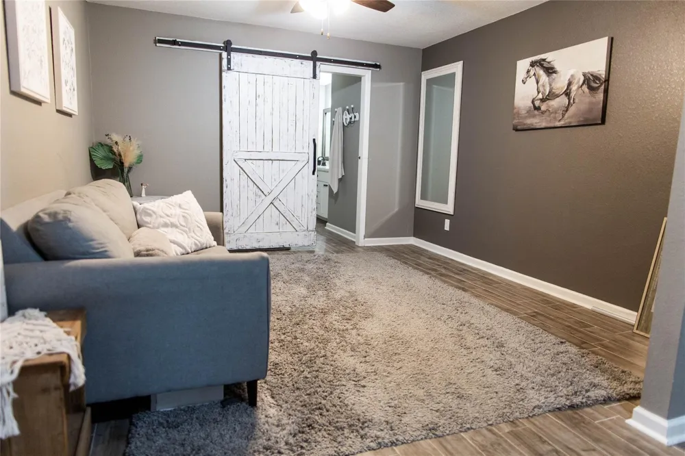 14902 Bernard Timbers Dr East Bernard, TX 77435