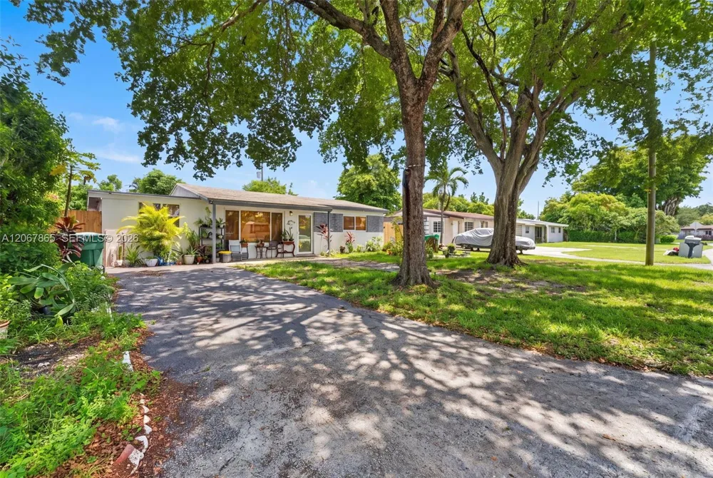 6919 SW 22nd Ct Miramar, FL 33023