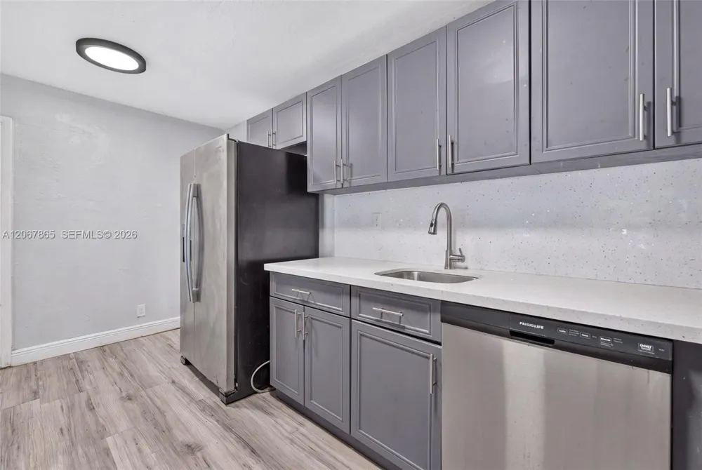 6919 SW 22nd Ct Miramar, FL 33023