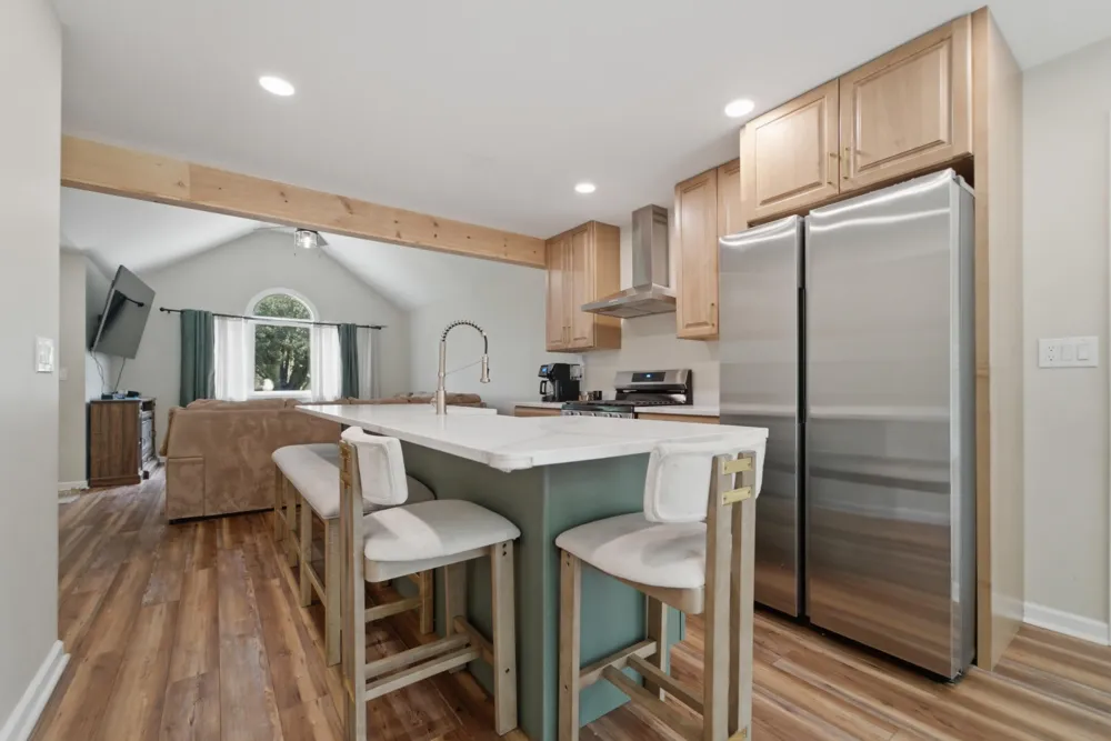 10852 100 E Wheatfield, IN 46392