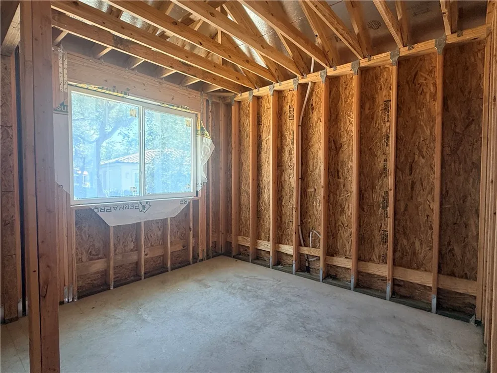 2106 Royal Oaks Rockport, TX 78382