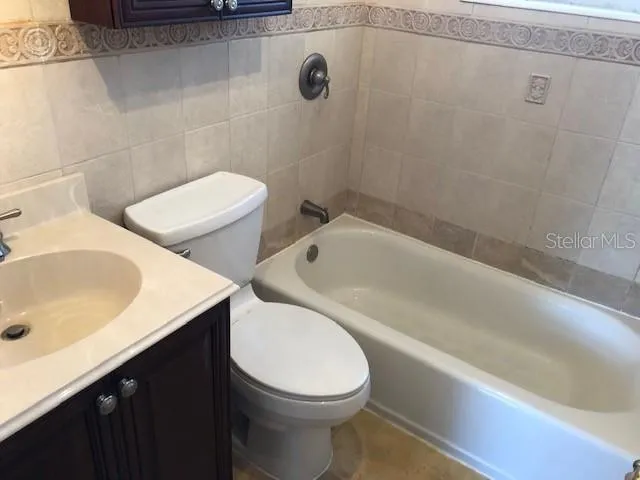 3222 ACACIA STREET Lutz, FL 33558