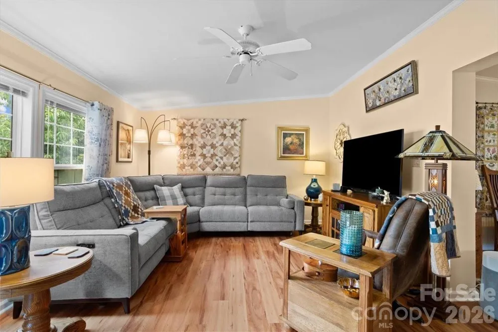 39 Stephanie Lane #13 Hendersonville, NC 28792