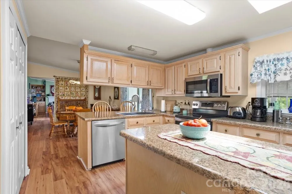 39 Stephanie Lane #13 Hendersonville, NC 28792