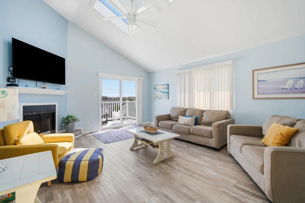 201 Beach W #B Ave Brigantine, NJ 08203