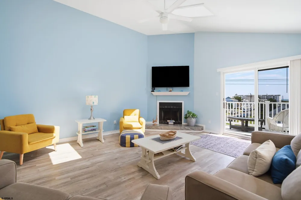 201 Beach W #B Ave Brigantine, NJ 08203