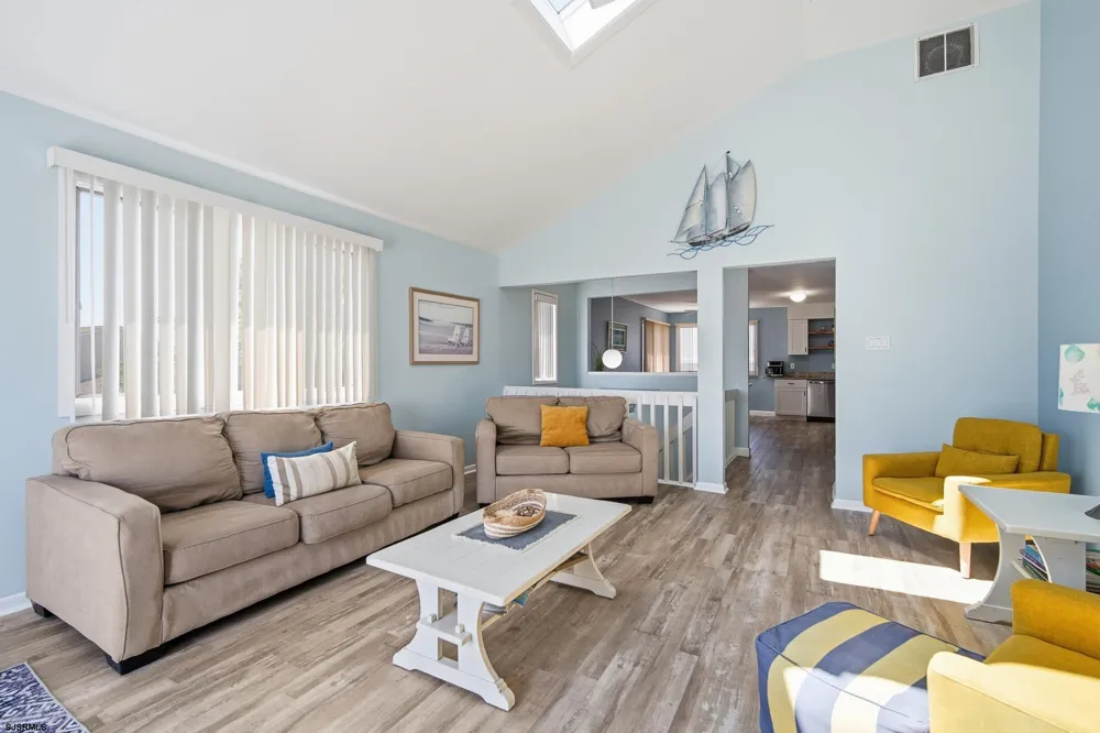 201 Beach W #B Ave Brigantine, NJ 08203