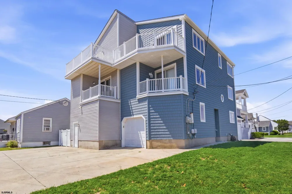 201 Beach W #B Ave Brigantine, NJ 08203