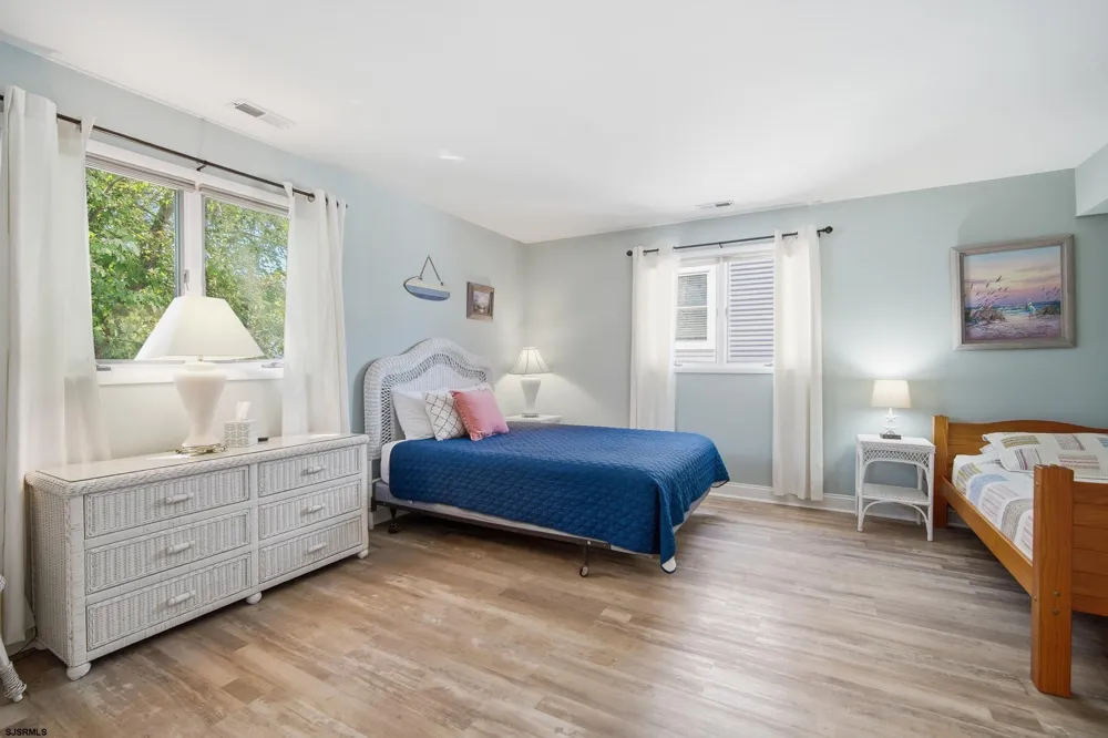 201 Beach W #B Ave Brigantine, NJ 08203